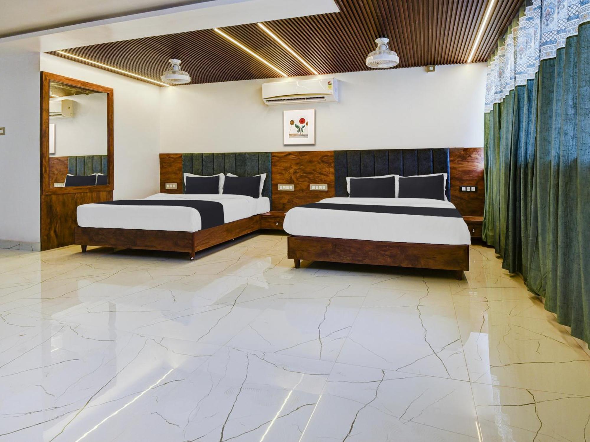 Townhouse Madgaon Hotel Raia Luaran gambar